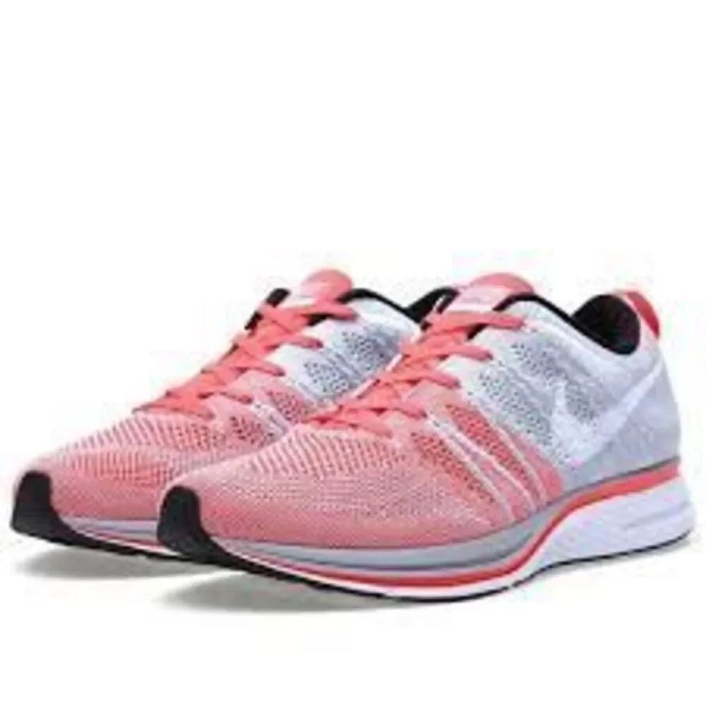 Nike Flyknit Trainer Running Shoes Gray Bright Crimson Mesh Athletic Size 11.5